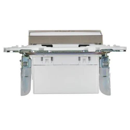 Кнопка звонка SKANDY 10А SK-V17Sh для отелей с индикацией шампань IEK SK-V14-2-10-K37 фото 2