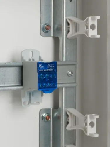 Блок распределительный на DIN-рейку РБД-80А IEK RBD-80 фото 7