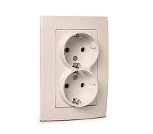 Розетка 2-я С/З Makel 32010082