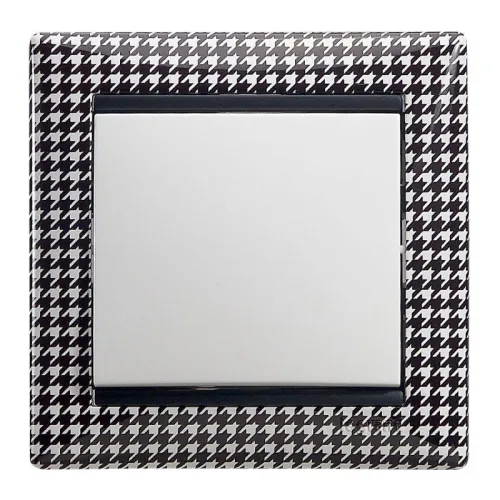 Переключатель проходной 1-кл. СП Valena 10А IP31 250В механизм бел. IEK 774406 фото 5