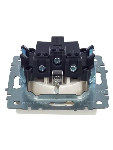 Розетка BRITE РС14-1-0-БрЖ 16А с заземл. защ. шторки механизм жемчуж. IEK BR-R14-16-K36 фото 6