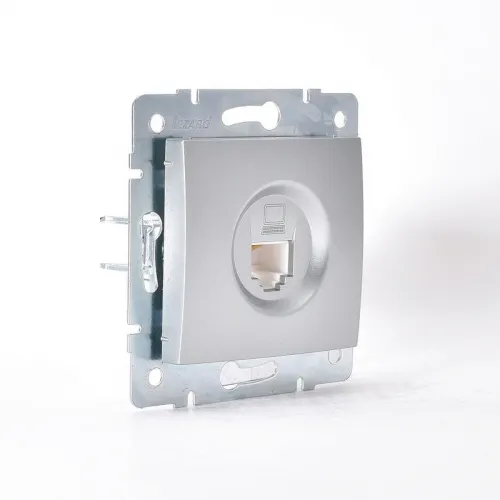 Механизм розетки компьютерн. 1-м СП KARINA RJ45 серебро мат. LEZARD 707-4388-139 фото 2