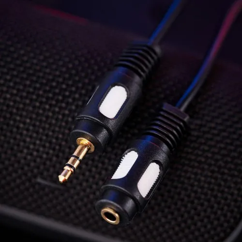 Шнур 3.5 Stereo Plug - 3.5 Stereo Jack 3м (GOLD) Rexant 17-4015 фото 5