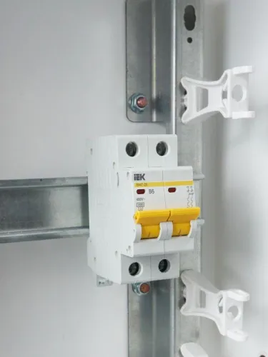 Выключатель автоматический модульный 2п B 6А 4.5кА ВА47-29 KARAT IEK MVA20-2-006-B фото 10
