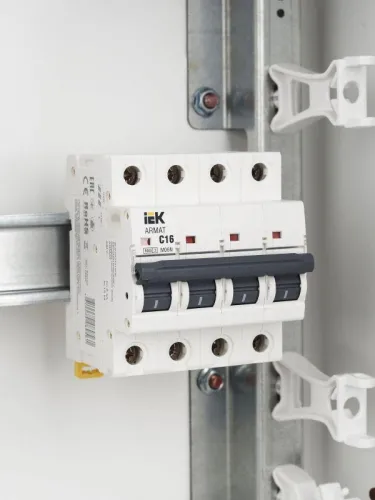 Выключатель автоматический модульный 4п C 16А M06N ARMAT IEK AR-M06N-4-C016 фото 10