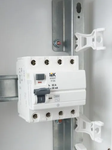 Выключатель дифференциального тока (УЗО) 4п 63А 30мА тип AC ВДТ R10N ARMAT IEK AR-R10N-4-063C030 фото 3