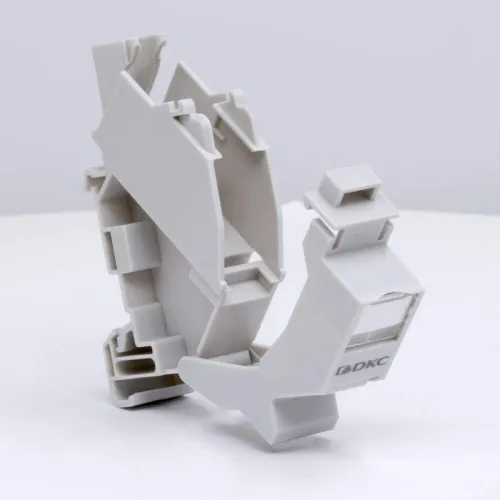 Адаптер на DIN рейку для модулей Keystone (для модулей форм-фактора S19) DKC RNW1DIN фото 3