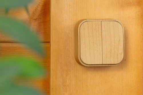 Выключатель 2-кл. ОП Quteo 10А IP20 10AX дерево IEK 782262 фото 3