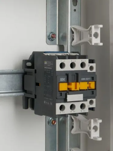 Контактор КМИ-23211 32А 230В/АС3 1НЗ KARAT IEK KKM21-032-230-01 фото 10