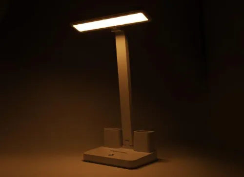 Светильник светодиодный настольный UF-814 C01 9Вт аккум. димм. смена цвет. темп. бел. Ultraflash 15167 фото 4