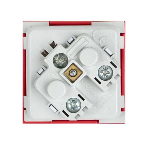 Розетка 45х45 PRO 45град. с заземл. красн. EKF E6MR16-028-70-45 фото 3