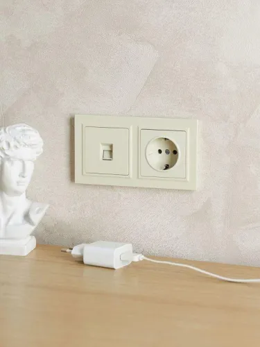 Рамка 2-м BRITE РУ-2-БрКр беж. IEK BR-M22-K10 фото 6