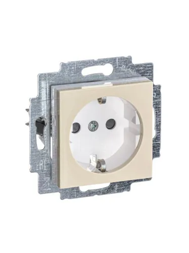 Розетка Levit с заземл. с защ. шторками 16А сл. кость/бел. ABB 2CHH203457A6017 фото 3