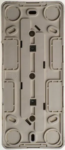 Розетка 3-м ОП Этюд 16А IP20 250В с заземл. защ. шторки сосна SE PA16-012D фото 2