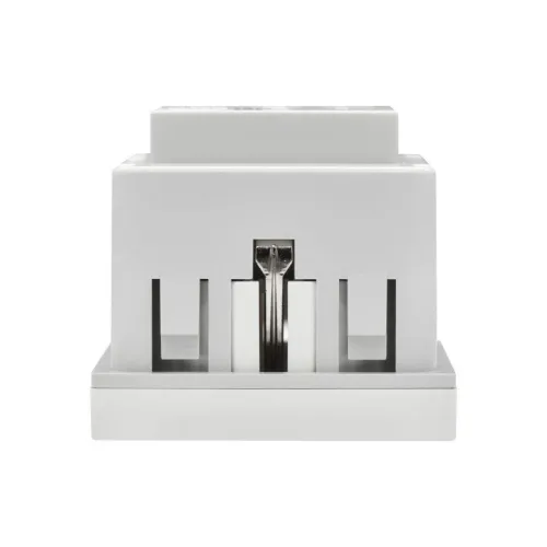 Розетка PRIMER с заземл. защ. шторки винт. зажим РКС-20-30-П-К бел. IEK PR-KK40D-RSZH-2-2-K01 фото 3