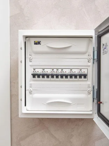 Выключатель автоматический модульный 1п C 1А M06N ARMAT IEK AR-M06N-1-C001 фото 2