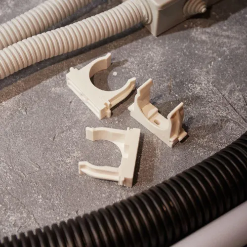 Держатель для труб (клипса) d32мм для монтажного пистолета бел. Rexant 28-0432-3 фото 6