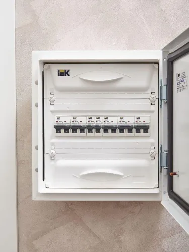 Выключатель автоматический модульный 1п B 10А M10N ARMAT IEK AR-M10N-1-B010 фото 2