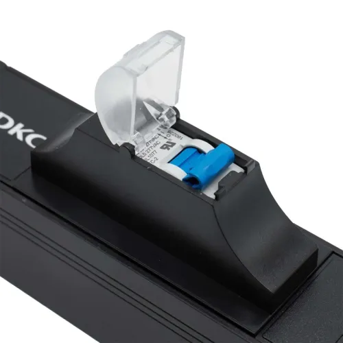 Блок розеток 8-м 10А IEC 60320 C13 для 19дюйм шкафов автомат защиты DKC R519IEC8CBC14 фото 3