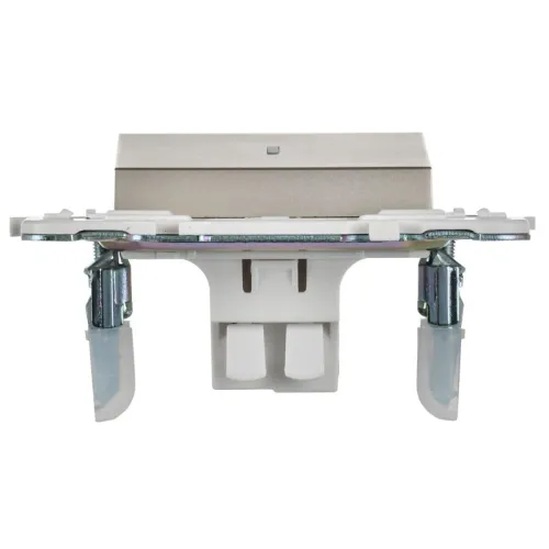 Выключатель проходной 1-кл. SKANDY 10А SK-V08Sh с индикацией шампань IEK SK-V12-1-10-K37 фото 4