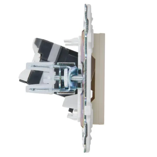 Розетка компьютерная RJ45 кат.5E SKANDY SK-K01B беж. IEK SK-K10-1-K10 фото 4