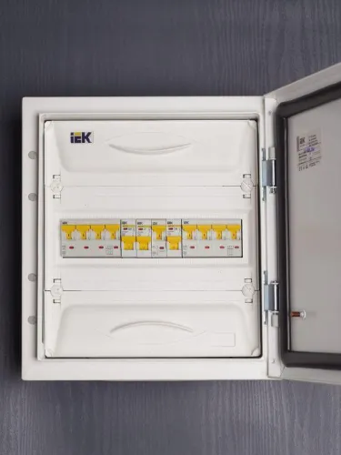 Выключатель автоматический модульный 1п C 32А 4.5кА ВА47-29 KARAT IEK MVA20-1-032-C фото 10