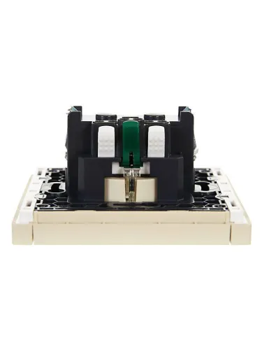 Розетка СП FORTE&PIANO FP414 16А с заземл. без защ. шторок безвинт. крепл. ваниль IEK FP-R11-16-1-K10 фото 3