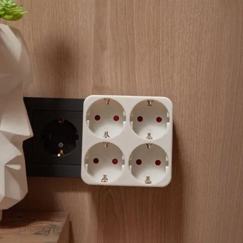 Разветвитель 4-м с заземл. 16А IP20 бел. Rexant 11-1073 фото 3