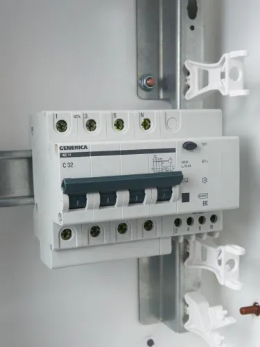 Выключатель автоматический дифференциального тока 4п 32А 30мА АД14 GENERICA MAD15-4-032-C-030 фото 9