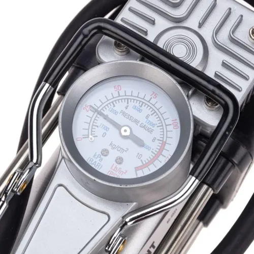 Компрессор автомобильный усиленный двухпоршневой в кейсе с набором инструментов (60л/мин 10 АТМ) Rexant 80-0524 фото 9