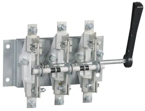 Разъединитель РЕ19-37-31120 400А GENERICA PE-31120-0400