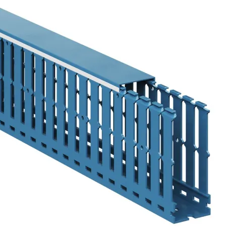 Кабель-канал перфорированный 40х100 L2000 RL12 син. DKC 00261RL фото 3