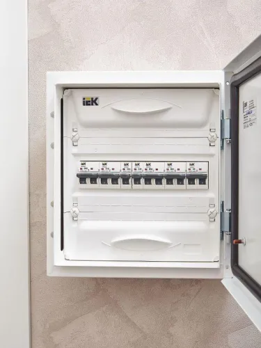 Выключатель автоматический модульный 1п C 40А M06N ARMAT IEK AR-M06N-1-C040 фото 4