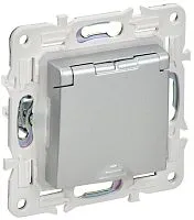 Розетка 1-м SKANDY 16А IP44 с заземл. защ. шторки с крышкой SK-R11S серебр. IEK SK-R16-16-44-K23