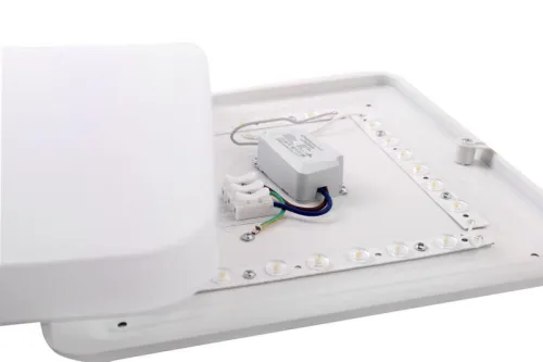 Светильник светодиодный LBS-8318 18Вт 6500К квадрат настенно-потолочный Ultraflash 15152 фото 4