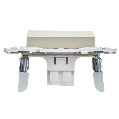 Выключатель проходной 1-кл. SKANDY 10А SK-V02B беж. IEK SK-V12-0-10-K10 фото 5