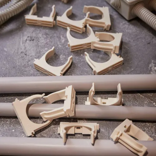 Держатель для труб (клипса) d40мм для монтажного пистолета бел. Rexant 28-0440-3 фото 6