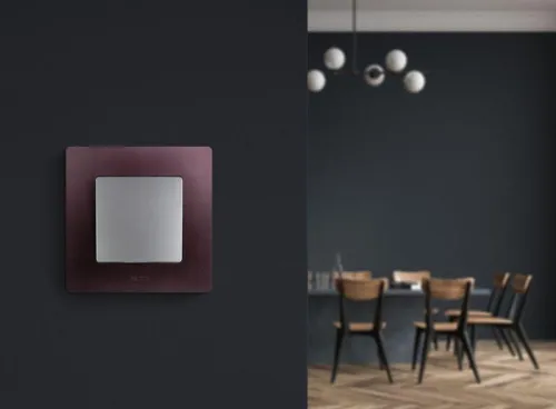 Выключатель 1-кл. СП Etika 10А IP20 250В 10AX авт. зажимы механизм алюм. IEK 672401 фото 2