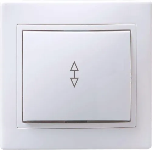 Переключатель проходной 1-кл. СП Кварта 10А IP20 ВСп10-1-0-КБ бел. GENERICA EVK12-K01-10-DM