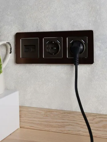 Рамка 3-м BRITE РУ-3-1-Бр метал. коричн. RE AL IEK BR-M32-M-21-K30 фото 2