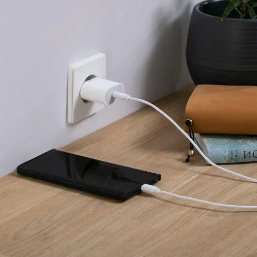 Устройство зарядное сетевое USB-C 20Вт в комплекте с кабелем USB-C - USB-C Rexant 16-0233-4 фото 5