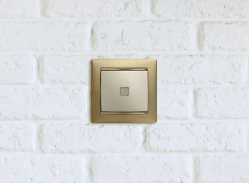 Выключатель 1-кл. СП Valena 10А IP31 250В с зел. индикацией механизм сл. кость IEK 774310 фото 5