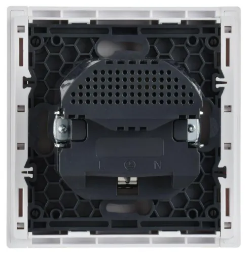 Розетка FORTE&PIANO 16А USB A+A 3.1А FP245 с заземл. защ.шторки винт. крепл. бел. IEK FP-R14-16-U21-D31-K01 фото 3