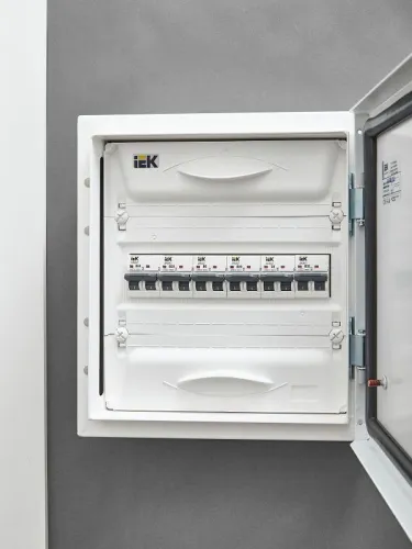 Выключатель автоматический модульный 2п B 6А M10N ARMAT IEK AR-M10N-2-B006 фото 2