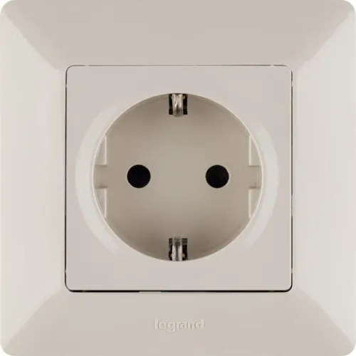 Розетка 1-м СП Valena Life 16А IP20 250В 2P+E защ. шторки безвинтов. клеммы с лицев. панелью механизм сл. кость Leg 753520 фото 4