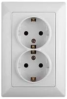 Розетка 2-м СП Solo 4-205-01 16А 250В IP20 2х2P+E Schuko с заземл. бел. Intro Б0053674