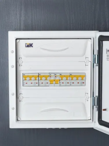 Выключатель автоматический модульный 1п B 40А 4.5кА ВА47-29 KARAT IEK MVA20-1-040-B фото 9
