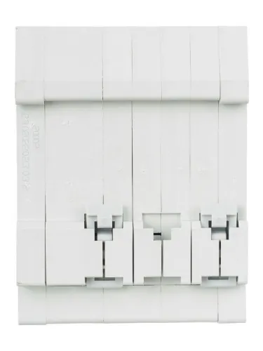 Выключатель автоматический дифференциального тока 4п (3P+N) C 32А 30мА тип A 6кА АВДТ-34 KARAT IEK MAD22-6-032-C-30 фото 5