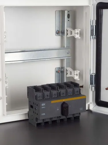 Выключатель-разъединитель модульный 3п 125А ВРМ-3 KARAT IEK MVR30-3-125 фото 3