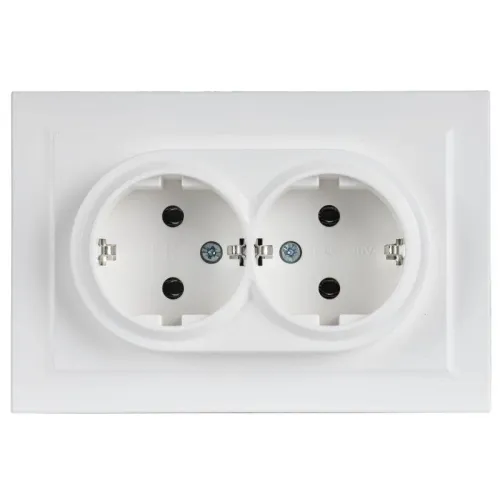Розетка 2-м СП BRITE РС12-3-БрАБ 16А в сборе с заземл. без защ. шторок арктич. бел. IEK BR-R21-16-K91-F фото 2
